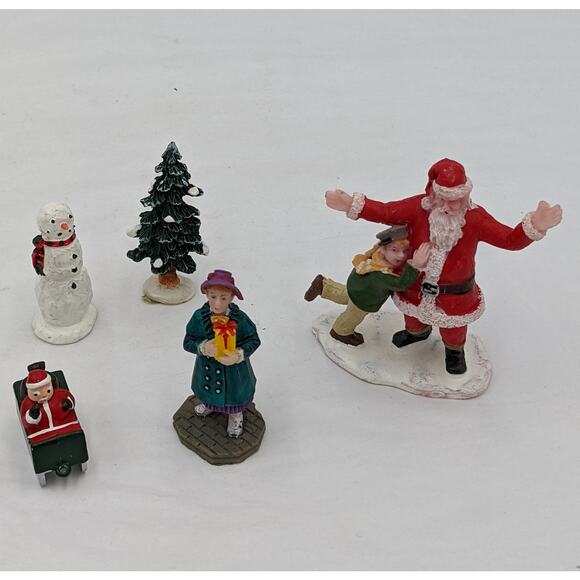 Lemax Christmas Figurines Hugging Santa Claus Tree - Picture 5 of 12